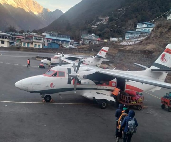 Fly Lukla - Kathmandu (B)