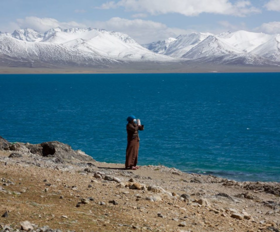 Journey to Namtso Lake (around 350km, 6-7hrs)