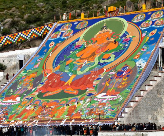 Lhasa Tour: Drepung Monastery and Sera Monastery/ Thangka Painting Display (Shoton Festival)