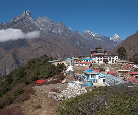 Acclimatization in Deboche (3,820 M) 3-4 hrs (B,L,D)