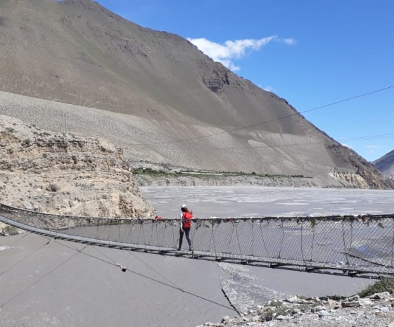 Trek Muktinath to Jomsom (2,715m/8,910ft) via Kagbeni: 5-6 hours (B, L, D)