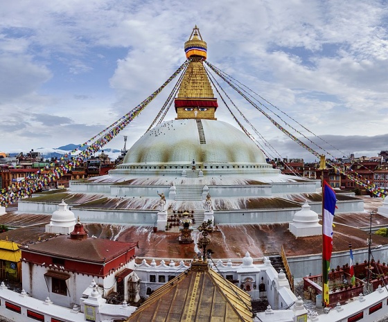  UNESCO Heritage Sites Tour in Kathmandu Valley: Sightseeing at Patan Durbar Square, Swayambhunath & Pashupatinath: 6-7 hours (B)