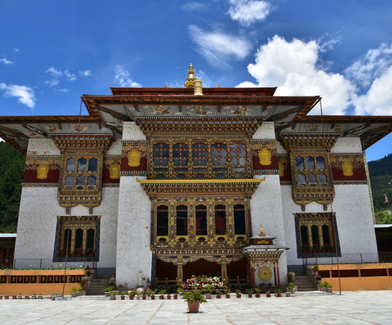 Trongsa to Bumthang (68km, 3hrs drive)