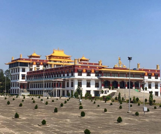Sightseeing: Potala Palace & Drepung Monastery 