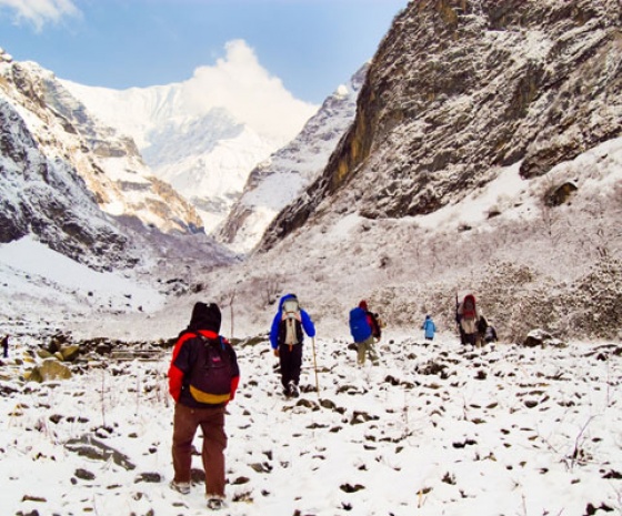 Trek Deurali – Annapurna Base Camp (4,130m) via Machhapuchhre Base Camp (3700m): 5- 6 hrs walk (B, L, D)