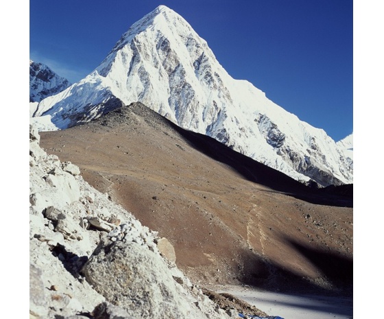 Lobuche - Gorak Shep (5,170m/16961ft): 3-4 hrs: Excursion to Everest Base Camp (5,364m/17594ft): 4-5 hours (B, L, D)