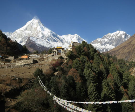 Trek from Samagaon to Pungyen gompa then return back to Samagaon approx. 16kms: 6 - 7 hours exploration (B, L, D) 